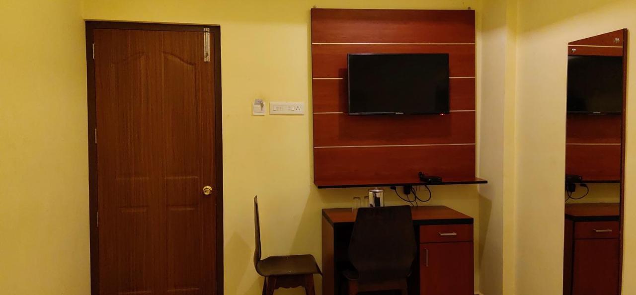 Thrissur Hotel Green Plaza מראה חיצוני תמונה