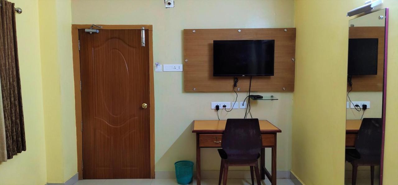 Thrissur Hotel Green Plaza מראה חיצוני תמונה
